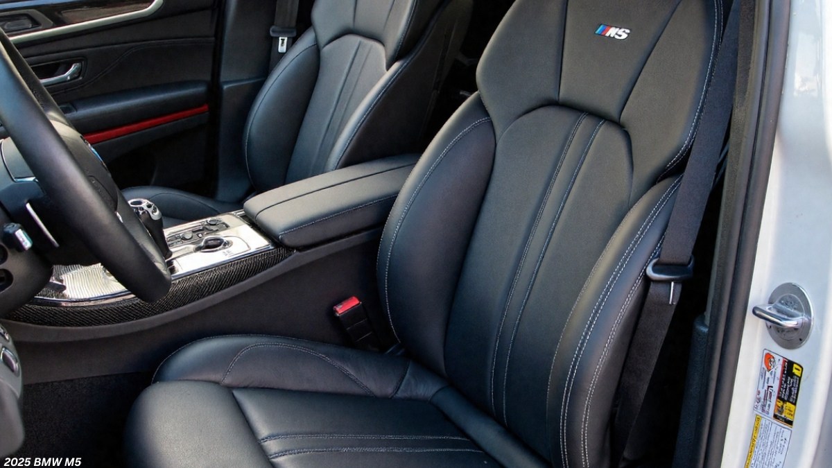 2025 BMW M5 interior,2025 BMW M5 interior photos